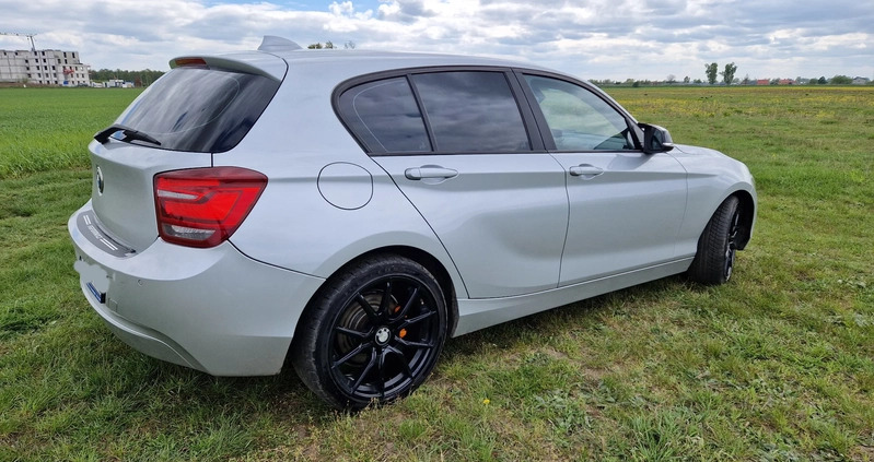 BMW Seria 1 cena 38500 przebieg: 226000, rok produkcji 2013 z Września małe 137